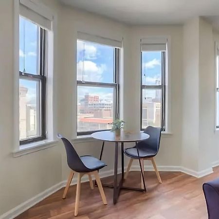 Perfect 1Br In Prime Location & View Of Stadiums Детройт Екстериор снимка