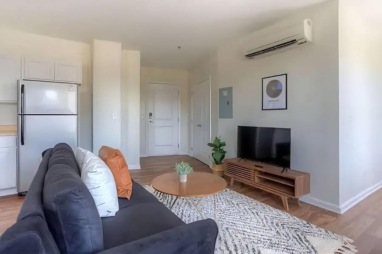 Perfect 1Br In Prime Location & View Of Stadiums Детройт Екстериор снимка