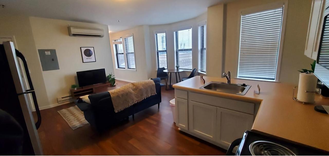 Perfect 1Br In Prime Location & View Of Stadiums Детройт Екстериор снимка