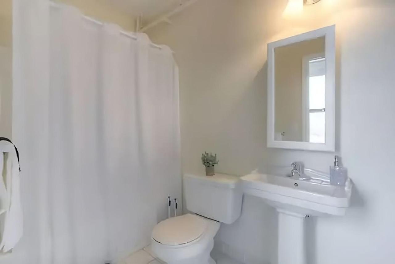 Perfect 1Br In Prime Location & View Of Stadiums Детройт Екстериор снимка