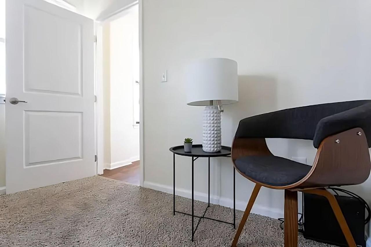 Perfect 1Br In Prime Location & View Of Stadiums Детройт Екстериор снимка